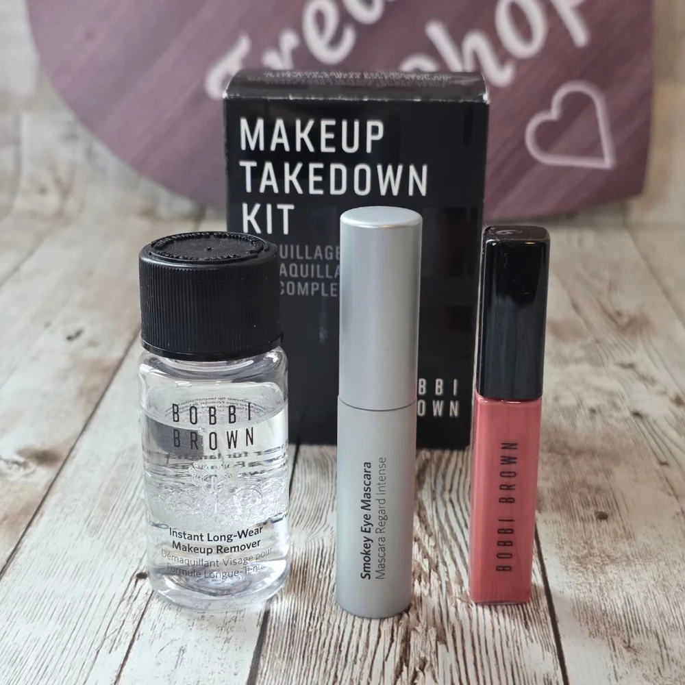 Bobbi Brown Makeup Takedown Kit travel size set NWOT